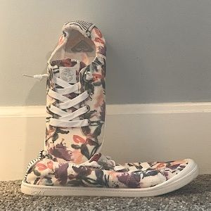 🔷 Roxy - Size 8 - Slipon - Womens